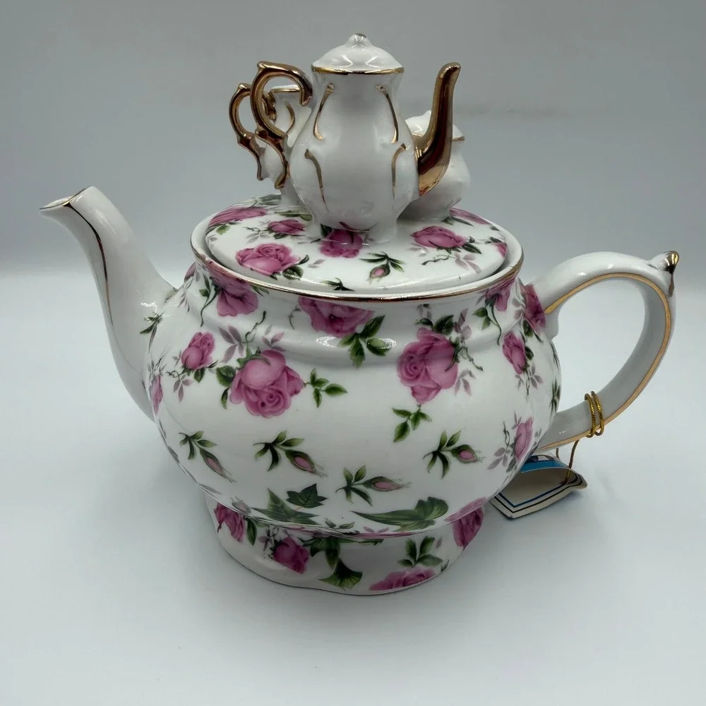 Victoria's Garden Tea Room Pink Rose Porcelain Teapot with Miniature Set Lid NEW